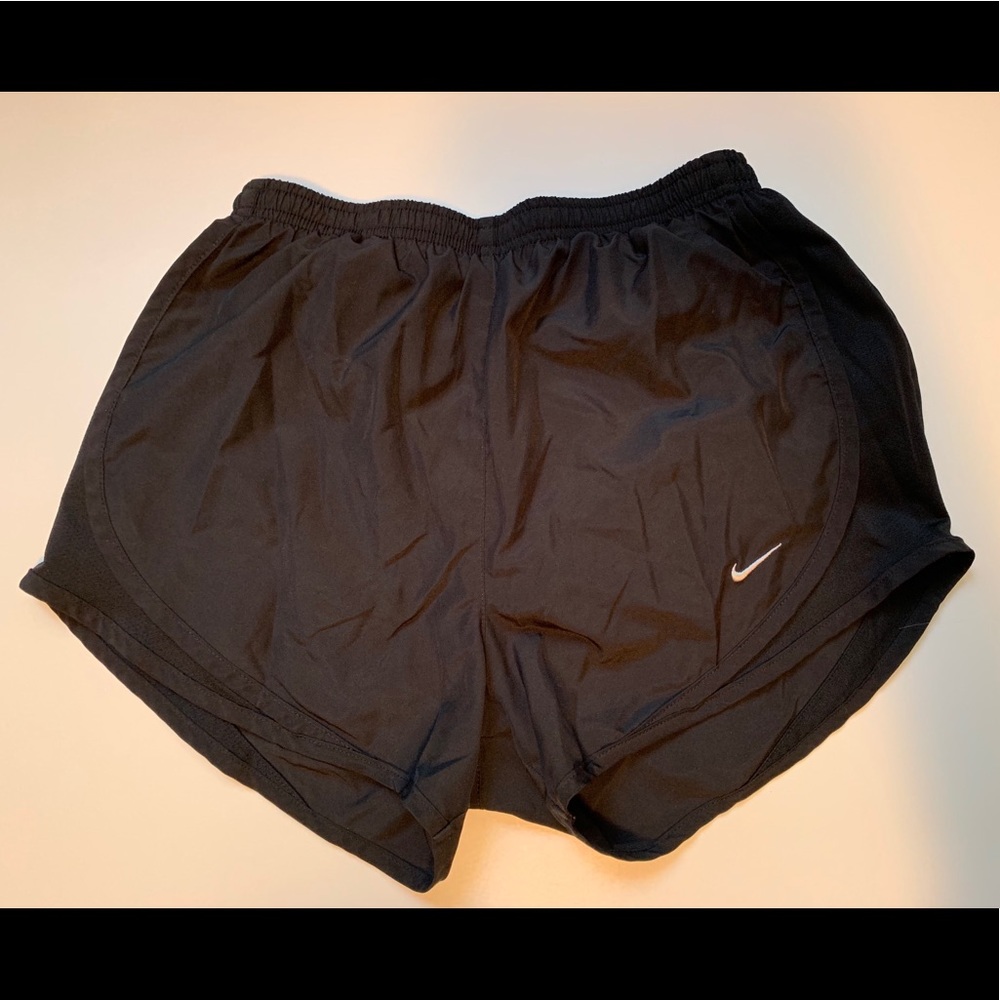Nike Tempo Shorts (Dri-Fit)